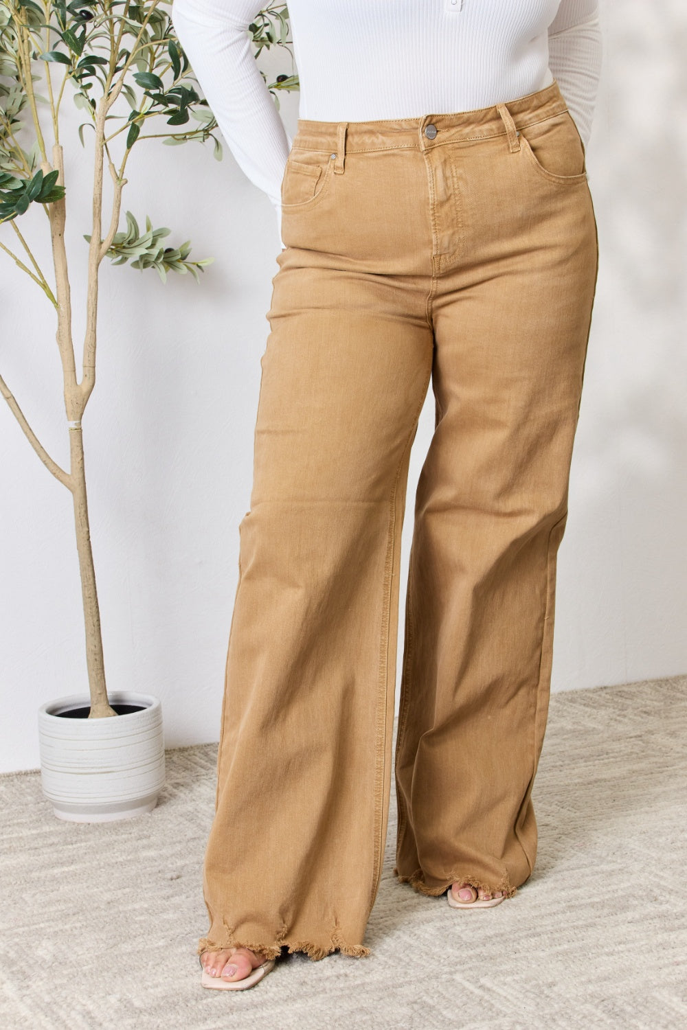 "RISEN" Hem Wide Leg Jeans