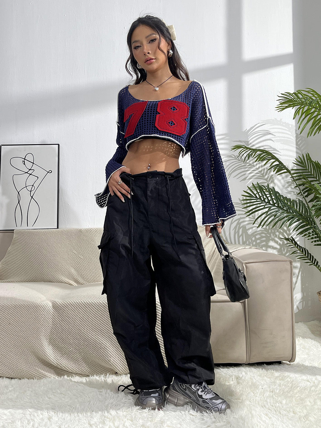 "Late 78" Sleeve Cropped Knit Top
