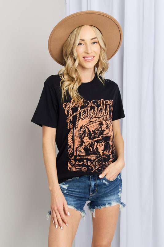 "HOWDY" Graphic Round Neck Tee